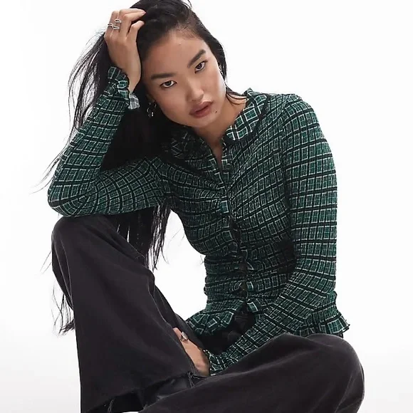 Free People Caught A Feeling Smocked
Button-Up Top Green - Picture 7 of 12